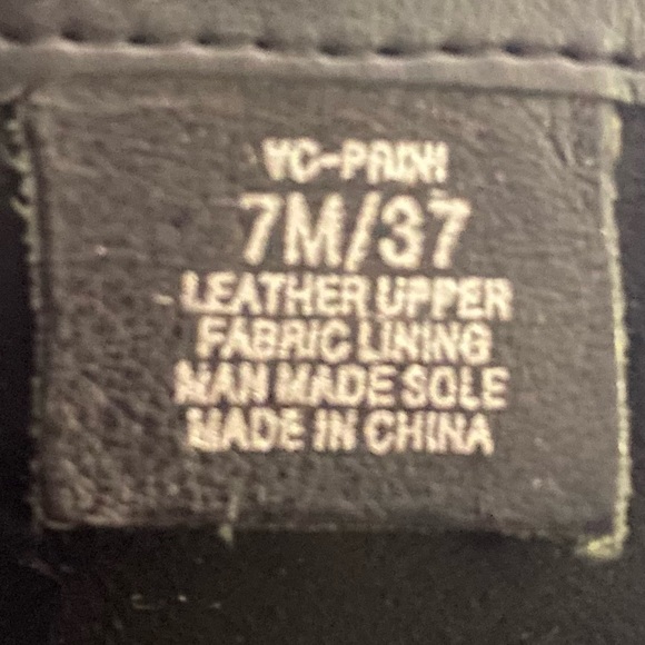 SOLD!!!  VINCE CAMUTO Tall Riding Boots Black Leather Gold Hardware Cowgirl - Picture 14 of 14